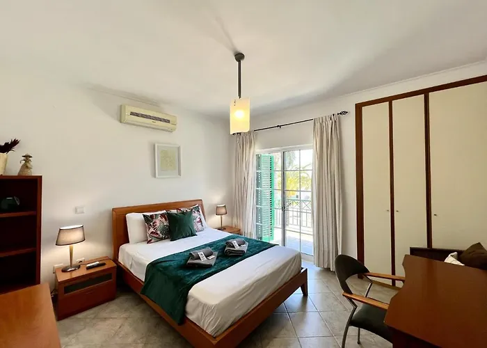 Palm Tree By Homing Apartment Tavira